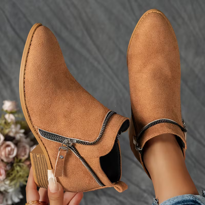 Valeria: Botas de Tacón Medio