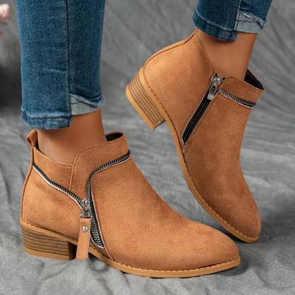 Valeria: Botas de Tacón Medio